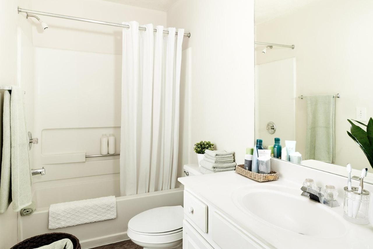 Intown Suites Extended Stay Greensboro Nc - Airport Ngoại thất bức ảnh