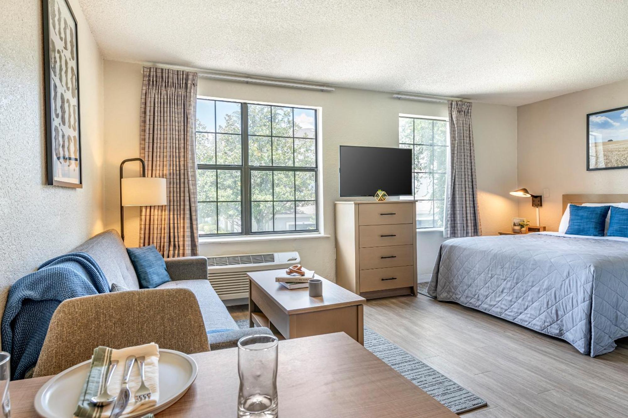 Intown Suites Extended Stay Greensboro Nc - Airport Ngoại thất bức ảnh