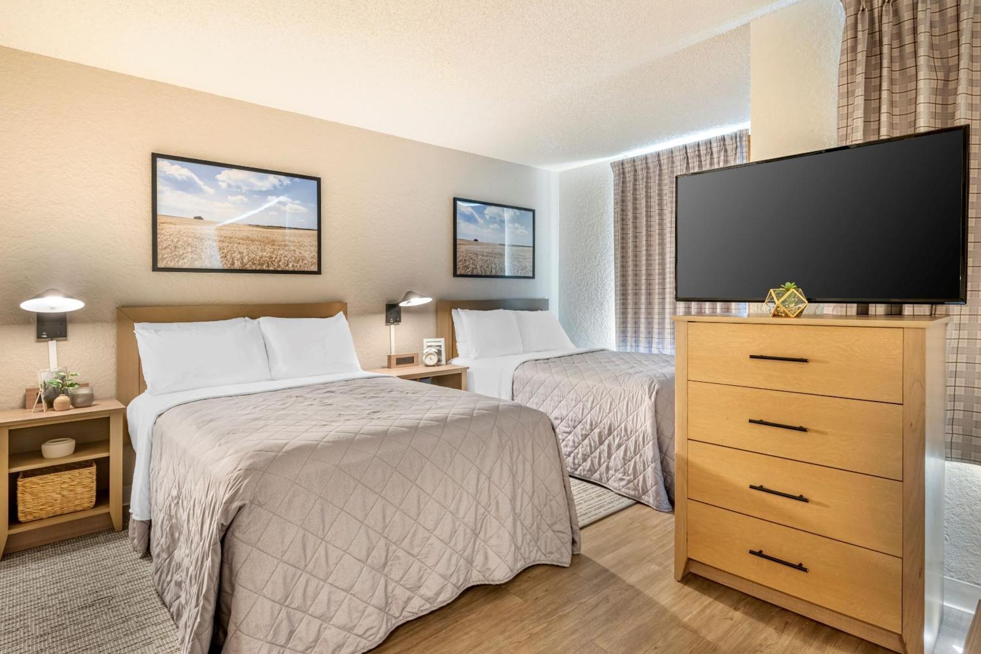 Intown Suites Extended Stay Greensboro Nc - Airport Ngoại thất bức ảnh